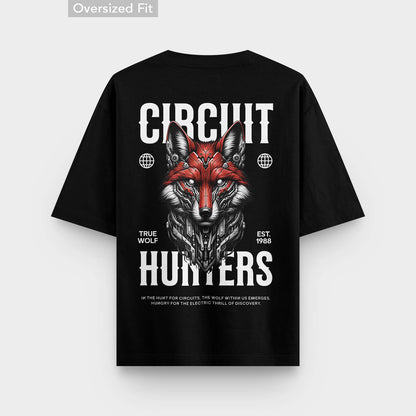 Comfort Meets Exploration: The Circuit Wolf Hunters oversized Tee